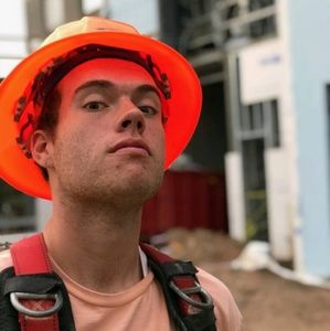 Meet your Posher, Jonathan